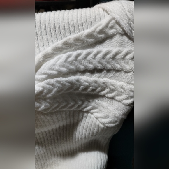 White Sweater Dress - Picture 5 of 5